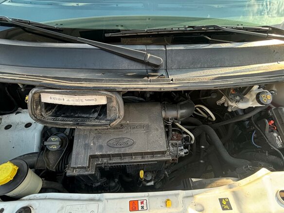 2010 Ford Transit, белый, 1500000 рублей - вид 12