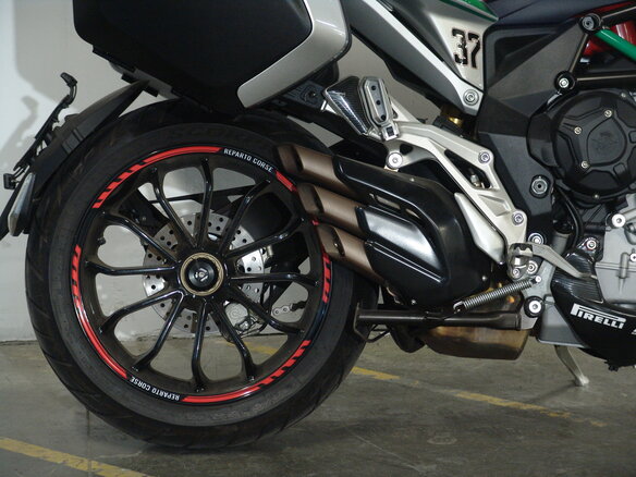 2015 MV Agusta Turismo Veloce 800, красный, 855000 рублей - вид 24