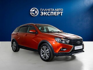 2018 Lada (ВАЗ) Vesta SW Cross I, красный, 940000 рублей, вид 3