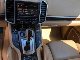 2013 Porsche Cayenne II (958), чёрный, 2999999 рублей, вид 4