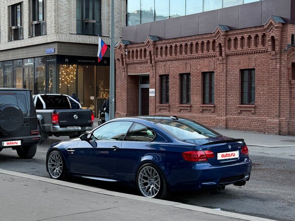 2012 BMW M3 IV (E90), синий, 6500000 рублей - вид 3