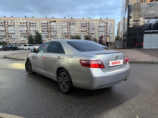 2009 Toyota Camry VI (XV40) Рестайлинг, серебристый, 750000 рублей, вид 4
