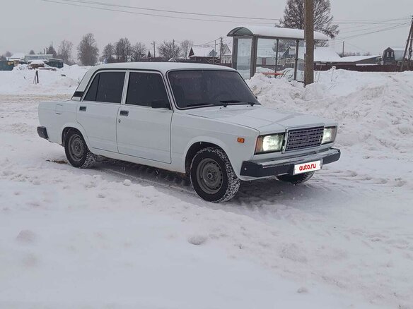 2010 Lada (ВАЗ) 2107, белый, 400000 рублей - вид 11