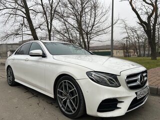 2017 Mercedes-Benz E-Класс 300 V (W213, S213, C238), белый, 2950000 рублей, вид 2
