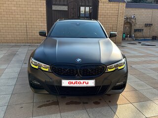 2021 BMW 3 серии 320i VII (G2x), чёрный, 4000000 рублей, вид 2