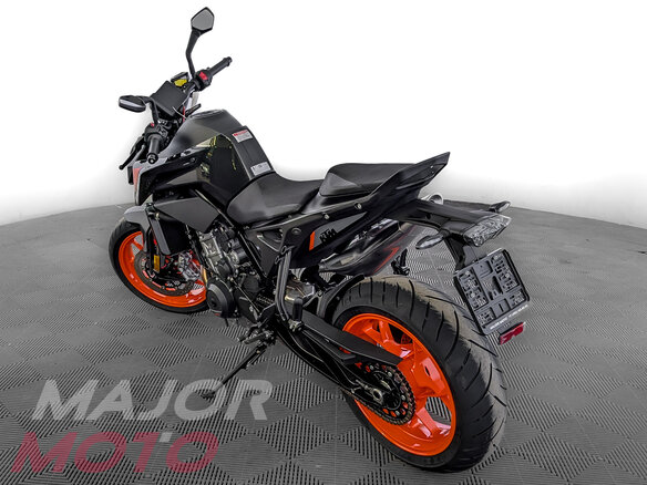2026 KTM 790 Duke, чёрный, 1150000 рублей - вид 5