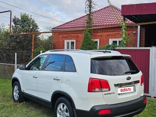 2009 Kia Sorento II, белый, 1390000 рублей, вид 5