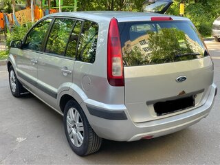 2006 Ford Fusion I Рестайлинг, серебристый, 285000 рублей, вид 4