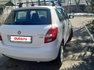2012 Skoda Fabia II Рестайлинг, белый, 610000 рублей, вид 4