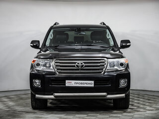 2013 Toyota Land Cruiser 200 Series Рестайлинг 1, чёрный, 2499000 рублей, вид 2