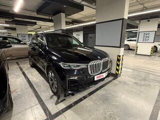 2020 BMW X7 30d I (G07), чёрный, 6950000 рублей, вид 3