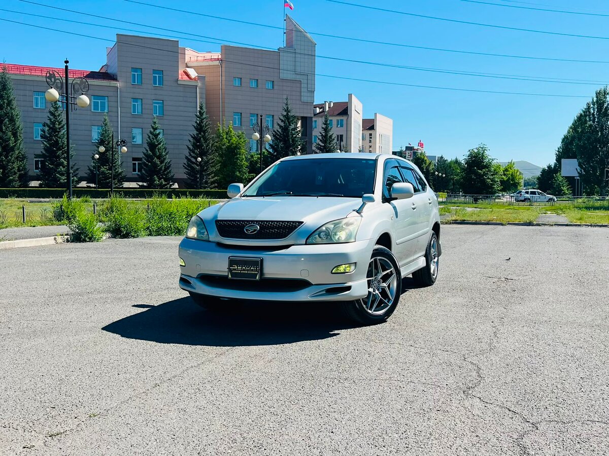 Открыть фотографии: Toyota Harrier II (XU30)