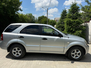 2007 Kia Sorento I Рестайлинг, серебристый, 1000000 рублей, вид 4
