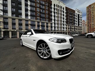 2012 BMW 5 серии 520i VI (F10/F11/F07), белый, 1600000 рублей, вид 3