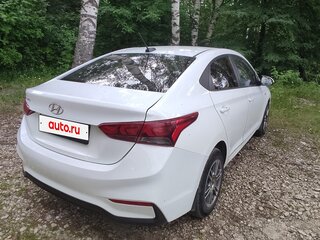 2017 Hyundai Solaris II, белый, 880000 рублей, вид 5