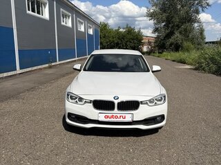 2018 BMW 3 серии 320i VI (F3x) Рестайлинг, белый, 2400000 рублей, вид 3