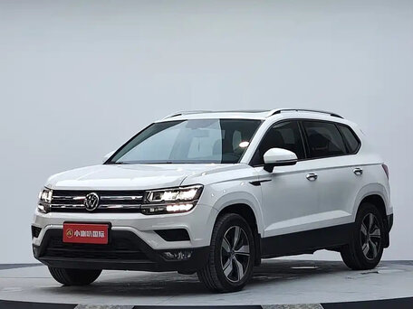 Volkswagen Tharu I