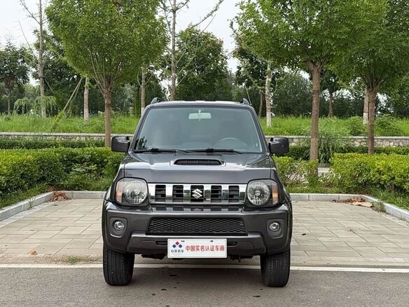 2016 Suzuki Jimny III Рестайлинг 2, серый, 1246007 рублей - вид 2