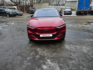 2023 Ford Mustang Mach-E 75 kWh I, пурпурный, 3250000 рублей, вид 3