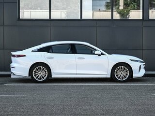 2024 FAW Bestune B70 I Рестайлинг, белый, 1999000 рублей, вид 5