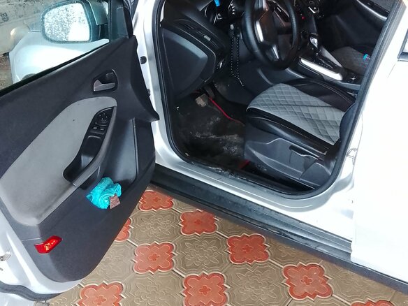 2012 Ford Focus III, серый, 550000 рублей - вид 5