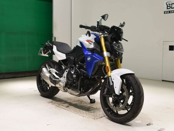 2023 BMW F 900 R, белый, 1177000 рублей - вид 2