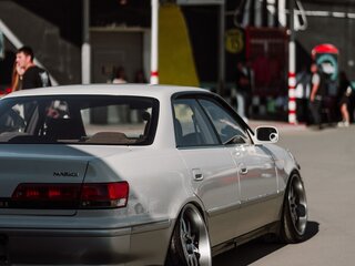 1999 Toyota Mark II VIII (X100), белый, 750000 рублей, вид 3