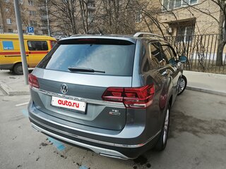 2018 Volkswagen Teramont I, серый, 4100000 рублей, вид 4