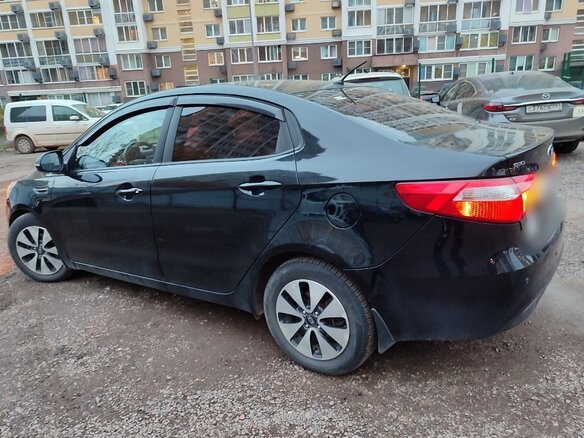 2015 Kia Rio 6-speed III, чёрный, 1500000 рублей - вид 6