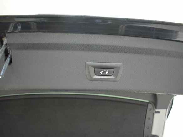 2015 BMW 3 серии Gran Turismo 320d xDrive VI (F3x), чёрный, 2750000 рублей - вид 15
