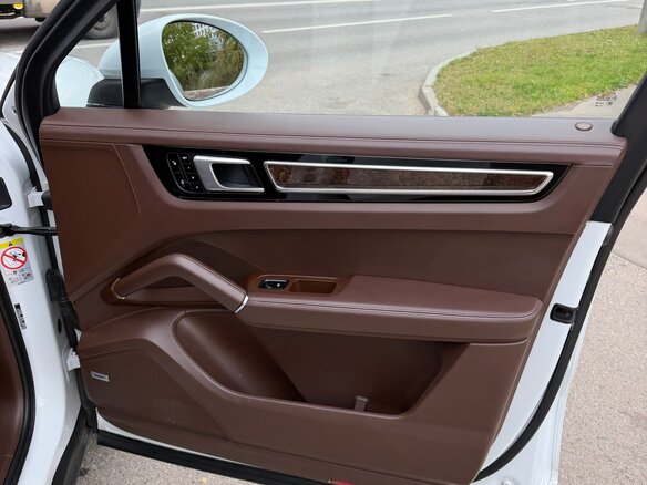 2018 Porsche Cayenne III, белый - вид 22