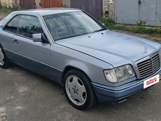 1994 Mercedes-Benz E-Класс 220 I (W124), голубой, 1500000 рублей, вид 3
