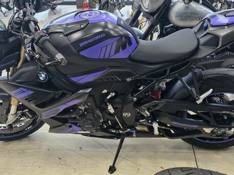 2023 BMW S 1000 R, фиолетовый, 1750000 рублей, вид 1