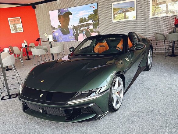 2026 Ferrari 12Cilindri Spider, серый, 69990000 рублей - вид 4