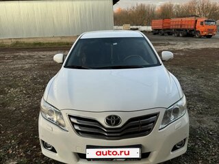 2011 Toyota Camry VI (XV40) Рестайлинг, белый, 1100000 рублей, вид 1