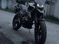 2025 Regulmoto Duke, серый - вид 2