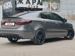 2013 Kia Rio 5-speed III, серый, 1150000 рублей, вид 3