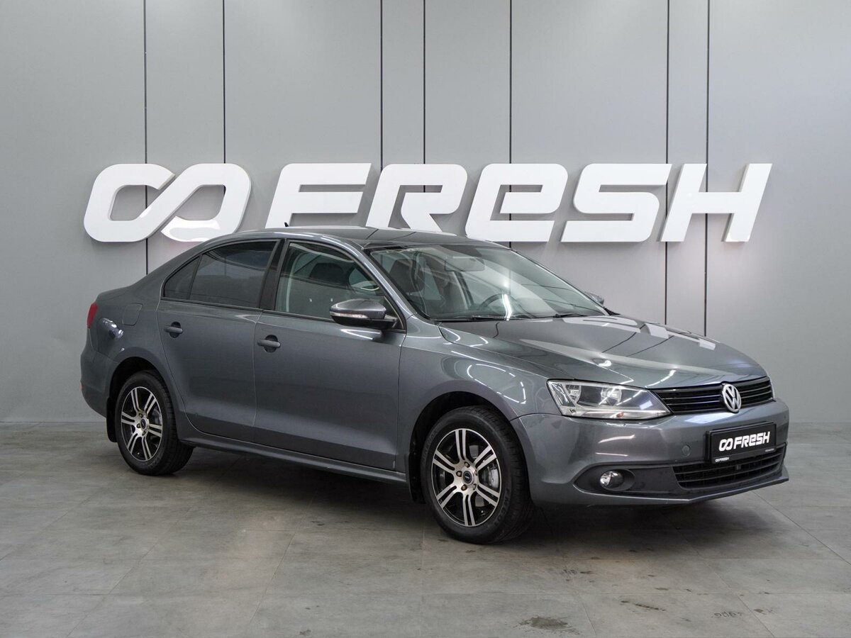 Открыть фотографии: Volkswagen Jetta VI