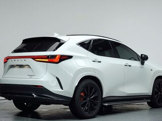 2025 Lexus NX 450h+ II, белый, 7900888 рублей, вид 3