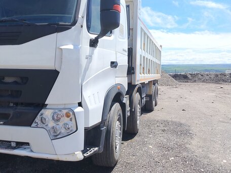 2012 Sinotruk Howo Прочие Кабины, белый, 3000000 рублей, вид 4