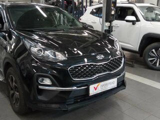 2020 Kia Sportage IV Рестайлинг, чёрный, 2090000 рублей, вид 2