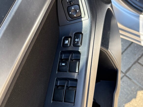 2007 Mitsubishi Lancer X, серебристый - вид 15