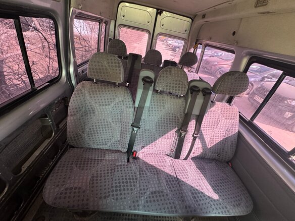 2010 Ford Transit, серебристый, 935000 рублей - вид 5