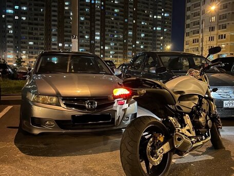 2008 Honda CB 600F Hornet, белый, 490000 рублей, вид 2