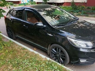 2017 Kia Rio III Рестайлинг, чёрный, 920000 рублей, вид 4