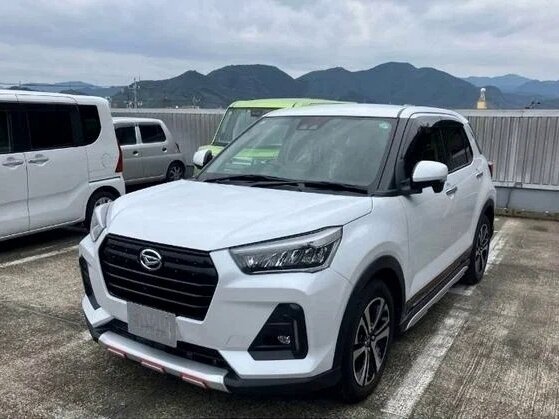 2022 Daihatsu Rocky A200, белый, 1199000 рублей