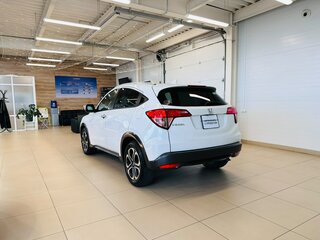 2014 Honda Vezel I, белый, 1569000 рублей, вид 4