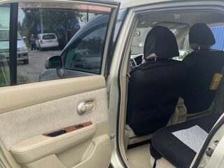 2005 Nissan Tiida Latio I, золотистый, 400000 рублей, вид 4