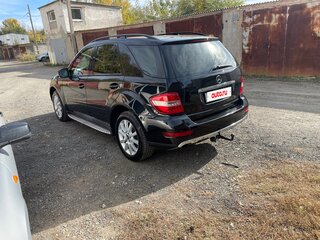 2009 Mercedes-Benz M-Класс 350 II (W164) Рестайлинг, чёрный, 1799999 рублей, вид 5