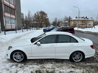 2013 Mercedes-Benz C-Класс 250 III (W204) Рестайлинг, белый, 1590000 рублей, вид 3
